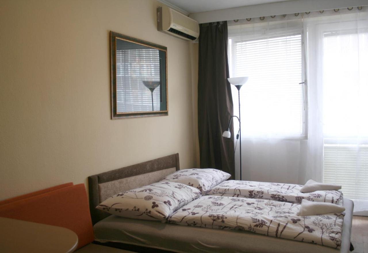 Victor Hugo Central Apartment Budapest Eksteriør billede